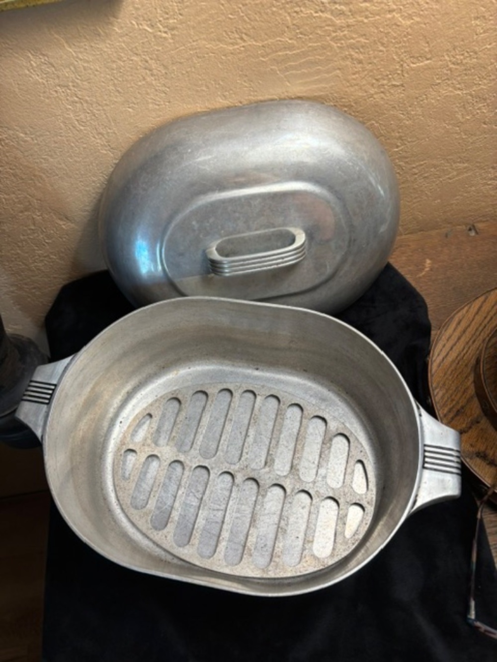 Magnalite Vintage Oval 8QT Roaster- 1940-50's - Picture 2 of 4